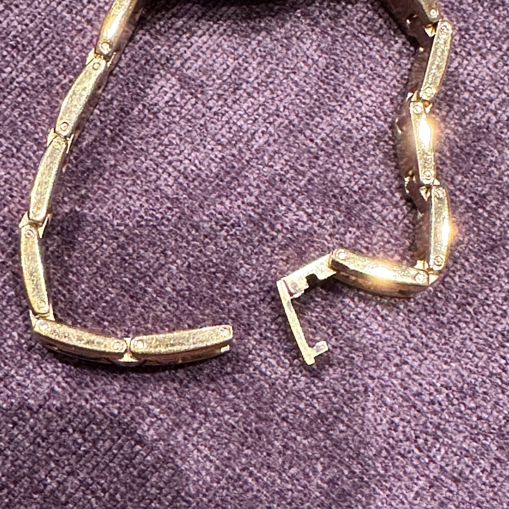 Anne Klein Gold Women's Watch - Picture 5 of 6